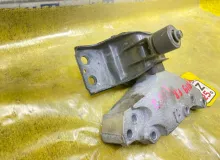 Подушка двигателя NISSAN SERENA 2016/Цвет K23 112105TA0A GC27 MR20DD, передняя правая