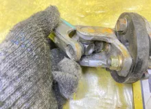 Рулевой карданчик TOYOTA LAND CRUISER PRADO 2003/Цвет 070 4520335320 VZJ120W 5VZFE, передний