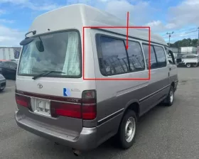 Стекло собачника Toyota