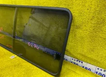Стекло собачника TOYOTA HIACE/REGIUS ACE 2000/Цвет 2BY 6270595J07 KZH132/KZH132V/KZH126/KZH120G/KZH138/KZH138V/RZH124/RZH1122/RZH182 1KZTE, заднее правое