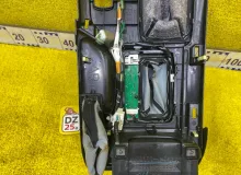 Консоль автомата TOYOTA LAND CRUISER PRADO 2003/Цвет 1D4 5882160050 VZJ121/VZJ120W/VZJ120/VZJ121W/VZJ125W/VZJ125/GRJ120W/GRJ120/GRJ121W/GRJ121/GRJ125W/KDJ125/LJ120/LJ125/RZJ120W/25W/KDJ120W/KDJ120/KDJ121W/KDJ121/RZJ120/RZJ125W/RZJ125/TRJ120W/TRJ120/TRJ125
