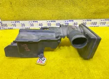Патрубок воздушного фильтра TOYOTA LAND CRUISER/LAND CRUISER CYGNUS/LX470 2000/Цвет 4M9 1787550200 UZJ100/UZJ100L/UZJ100 2UZFE, передний