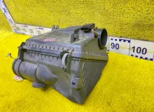 Корпус воздушного фильтра TOYOTA LAND CRUISER PRADO/HILUX SURF 2003 1770062140 VZJ120W/VZJ120/VZJ121W/VZJ121/VZJ125W/VZJ125/VZN210W/VZN210/VZN215W/VZN215 5VZFE, передний