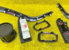 Консоль магнитофона SUZUKI ESCUDO/GRAND VITARA 2008/Цвет Z7T 7386265J0 TDA4W/TDB4W/TA74W/TD54W/TD94W J24B, передний