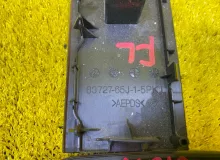 Консоль магнитофона SUZUKI ESCUDO/GRAND VITARA 2008/Цвет Z7T 7386265J0 TDA4W/TDB4W/TA74W/TD54W/TD94W J24B, передний