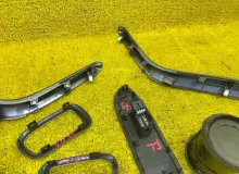 Консоль магнитофона SUZUKI ESCUDO/GRAND VITARA 2008/Цвет Z7T 7386265J0 TDA4W/TDB4W/TA74W/TD54W/TD94W J24B, передний
