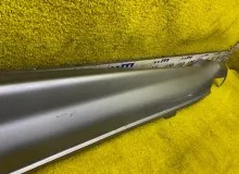 Накладка на порог HONDA VEZEL 2014/Цвет NH700M 71850T7B003 RU3/RU4/RU1/RU2 LEB, левая