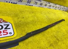 Молдинг лобового стекла TOYOTA LAND CRUISER/LAND CRUISER CYGNUS/LX470 1999/Цвет 057 7553360030 UZJ100/UZJ100L/UZJ100/FZJ100/FZJ105/HDJ100/HDJ100L/HDJ101/HDJ101K/HZJ105/HZJ105L 2UZFE, передний правый
