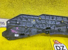 Доводчик двери TOYOTA VOXY/NOAH/ESQUIRE 2014/Цвет 070 8500528071 ZWR80/ZWR80G/ZWR80W/ZRR80G/ZRR80W/ZRR80/ZRR85G/ZRR85W/ZRR85 2ZRFXE, задний правый
