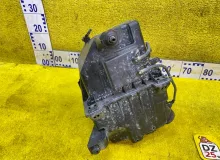Корпус воздушного фильтра LEXUS RX270 2011/Цвет 217 1770031783 AGL10/AGL10W 1ARFE, передний