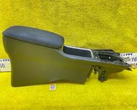 Бардачок между сиденьями HONDA