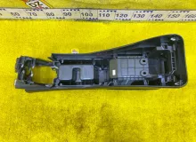 Бардачок между сиденьями HONDA SHUTTLE 2015/Цвет NH823M 83450TD4J02ZC GP8/GP7/GK8/GK9 LEB, передний