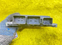 Блок управления двс NISSAN SERENA 2016/Цвет K23 237035TA1A GC27 MR20DD, передний