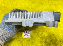 Блок управления двс NISSAN SERENA 2016/Цвет K23 237035TA1A GC27 MR20DD, передний