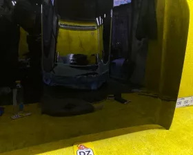 Капот Toyota