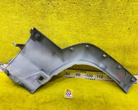Накладка на крыло TOYOTA