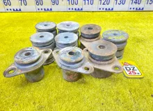 Подушка кузова TOYOTA LAND CRUISER/LAND CRUISER CYGNUS/LX470 ЛЕВЫЙ|ПРАВЫЙ|ПЕРЕДНИЙ|ЗАДНИЙ|2000 5220960071 UZJ100/UZJ100L/UZJ100/FZJ100/FZJ105/HDJ100/HDJ100L/HDJ101/HDJ101K/HZJ105/HZJ105L 2UZFE
