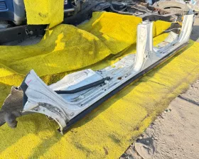Порог кузова TOYOTA