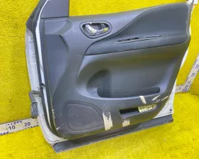 Дверь боковая NISSAN