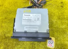 Магнитофон PANASONIC STRADA CNR330D PANASONIC STRADA CN-R330D|2016 CNR330D GK8 L15B, передний