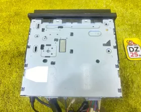Магнитофон PANASONIC STRADA