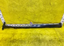 Накладка на порог TOYOTA ESQUIRE/NOAH/VOXY 2015/Цвет 220 7585028050 ZWR80/ZRR80W/ZRR80G/ZRR80/ZRR85G/ZRR85W/ZRR85/ZWR80G/ZWR80W 2ZRFXE, правая