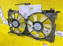 Диффузор радиатора TOYOTA ESQUIRE/NOAH/VOXY 2015 1671137130 ZWR80/ZWR80G/ZWR80W 2ZRFXE, передний