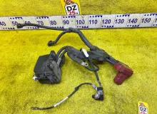 Клемма NISSAN SERENA 2012 241101VM0A HFC26 MR20DD, передняя