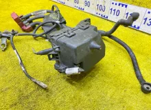 Клемма NISSAN SERENA 2012 241101VM0A HFC26 MR20DD, передняя