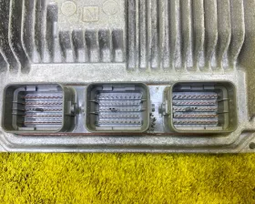 Блок управления двс HONDA