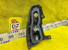 Стоп-сигнал TOYOTA LAND CRUISER PRADO 2006/60-99 8155160700 TRJ120W/GRJ120W/GRJ120/GRJ121W/GRJ121/GRJ125W/VZJ120W/VZJ120/VZJ121W/VZJ121/VZJ125W/VZJ125/KDJ120W/KDJ120/KDJ121W/KDJ121/KDJ125W/KDJ125/LJ120/LJ125/RZJ120W/RZJ120/RZJ125W/RZJ125/TRJ120W/TRJ120/TR