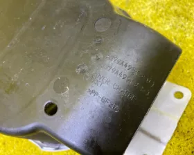 Лючок бензобака MITSUBISHI