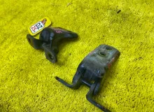 Петля дверная TOYOTA FJ CRUISER 2011/Цвет 2KC GSJ15W/GSJ10W 1GRFE, передняя правая Петля дверная TOYOTA FJ CRUISER 2011/Цвет 2KC GSJ15W/GSJ10W 1GRFE, передняя правая