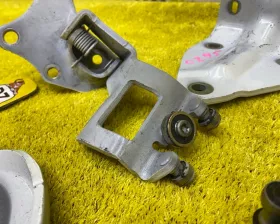 Ролик раздвижной двери NISSAN