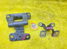 Петли двери багажника TOYOTA FJ CRUISER 2011/Цвет 2KC 6880160050 GSJ15W/GSJ10W 1GRFE, задние