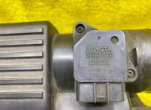 Корпус воздушного фильтра TOYOTA LAND CRUISER PRADO/HILUX SURF 2004 1770062140 VZJ120W/VZJ120/VZJ121W/VZJ121/VZJ125W/VZJ125/VZN210W/VZN210/VZN215W/VZN215 5VZFE, передний