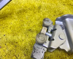Ролик раздвижной двери NISSAN