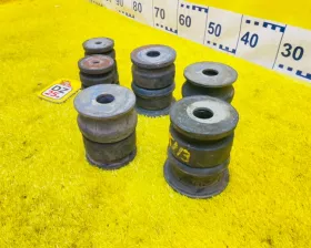 Подушка кузова TOYOTA