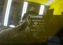 Стекло собачника TOYOTA LAND CRUISER 2000/Цвет 4M9 6272060721 UZJ100/UZJ100L/UZJ100 2UZFE, заднее левое