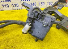 Клемма NISSAN SERENA 2016/Цвет QAB 241105TK0A GFC27 MR20DD, передняя