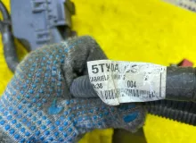 Клемма NISSAN SERENA 2016/Цвет QAB 241105TK0A GFC27 MR20DD, передняя