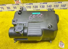 Корпус воздушного фильтра TOYOTA LAND CRUISER PRADO/HILUX SURF 2003 1770062140 VZJ120W/VZJ120/VZJ121W/VZJ121/VZJ125W/VZJ125/VZN210W/VZN210/VZN215W/VZN215 5VZFE, передний