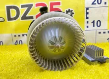 Мотор печки TOYOTA LAND CRUISER/LAND CRUISER CYGNUS 2001/Цвет 8L4 8710360190 UZJ100/UZJ100L/UZJ100/FZJ100/FZJ105/HDJ100/HDJ100L/HDJ101/HDJ101K/HZJ105/HZJ105L 2UZFE, передний