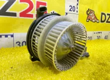 Мотор печки TOYOTA LAND CRUISER/LAND CRUISER CYGNUS 2001/Цвет 8L4 8710360190 UZJ100/UZJ100L/UZJ100/FZJ100/FZJ105/HDJ100/HDJ100L/HDJ101/HDJ101K/HZJ105/HZJ105L 2UZFE, передний