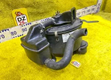 Корпус воздушного фильтра TOYOTA/LEXUS LAND CRUISER/LX450 1993/Цвет 045 1770066080 FZJ80G/FZJ80 1FZFE, передний
