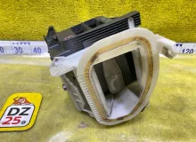 Радиатор печки TOYOTA LAND CRUISER/LAND CRUISER CYGNUS/LX470 2001/Цвет 8L4 8713060341 UZJ100/UZJ100L/UZJ100/FZJ100/FZJ105/HDJ100/HDJ100L/HDJ101/HDJ101K/HZJ105/HZJ105L 2UZFE, передний