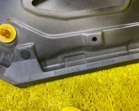 Накладка на крыло NISSAN