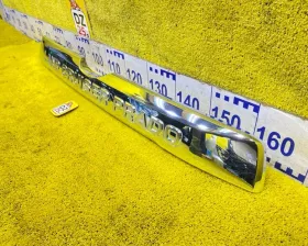 Накладка на дверь багажника Toyota
