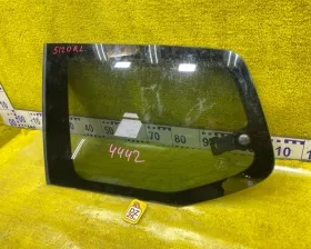 Стекло собачника TOYOTA