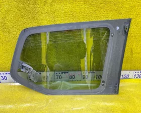 Стекло собачника TOYOTA